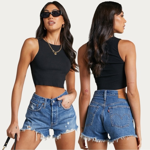 Levi’s Size 24 Oxnard Athens 100% Cotton 501 High Rise Denim Shorts Medium Wash - Picture 1 of 9